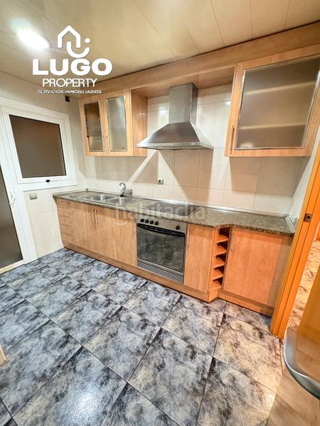 Foto 89035208-8e8b-4c0b-b60c-0a070f546861. Appartement dans Singuerlín Santa Coloma de Gramenet