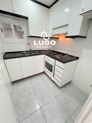 Etagenwohnung  Carrer de mozart. Lugo property presenta: