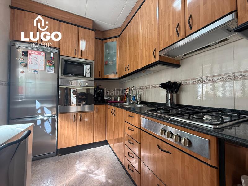 Foto e9c83e80-8aa4-49d4-9c23-9975563170f5. Appartamento in passeig de la peira 41 in Turó de la Peira Barcelona