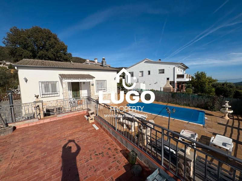 Foto 2da1bf2e-39f3-4c27-86be-9556430c6a28. Maison avec cheminée piscine dans Sant Iscle de Vallalta