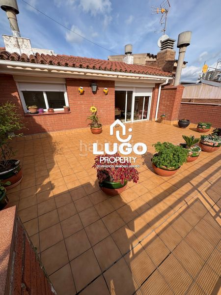 Foto be5fd9cf-5db1-4b7f-93a7-a9063590bc64. Dúplex amb calefacció a Fondo Santa Coloma de Gramenet