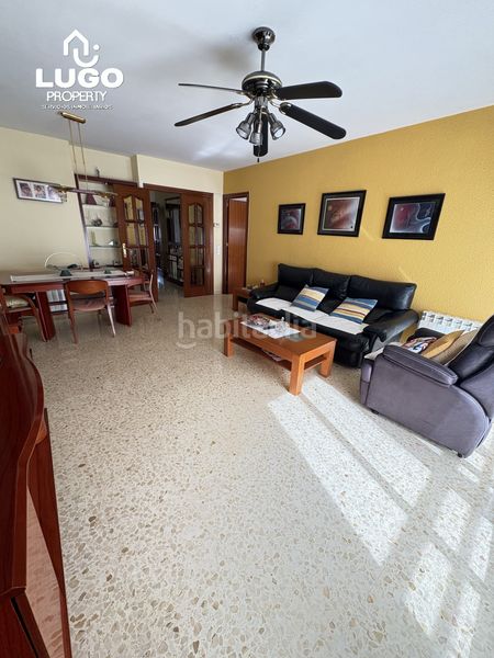 Foto cb5266a1-8343-417d-b522-32ace1bafbe0. Dúplex amb calefacció a Fondo Santa Coloma de Gramenet