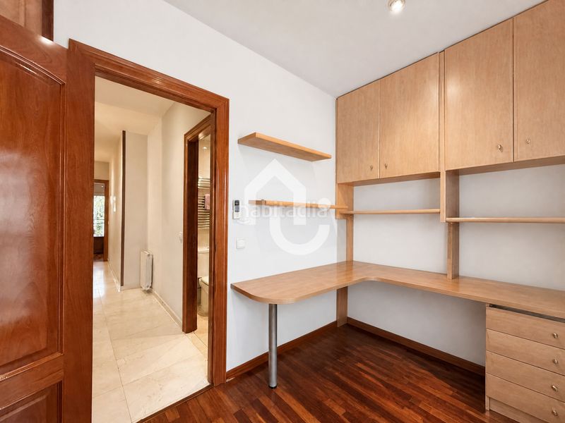 Foto 642f40f4-7cea-43df-917d-72d8d29b613d. Casa amb calefacció aparcament a Sant Andreu de Palomar Barcelona