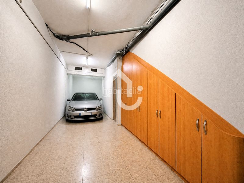 Foto 9b643b88-bdfb-472a-bc38-5047e2bc6dde. Casa amb calefacció aparcament a Sant Andreu de Palomar Barcelona