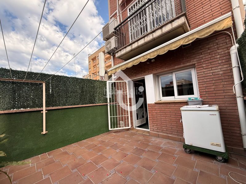 Foto fe05342c-2216-453a-829d-7e15e005942c. Casa amb calefacció aparcament a Sant Andreu de Palomar Barcelona