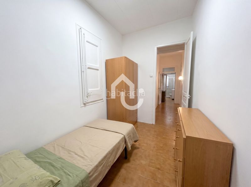 Foto ee0e242c-7213-4c7a-9b23-64526293099d. Casa adossada a Sant Andreu de Palomar Barcelona