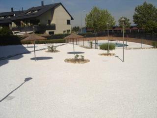 Lloguer Edifici a Viñas Viejas. Edificio a estrenar para oficinas, residencial corporativa, etc.