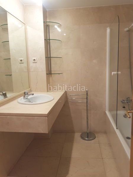Foto c8016dd4-8d83-41c7-980a-9f3985bba799. Rent flat with heating parking pool in Sector B Boadilla del Monte