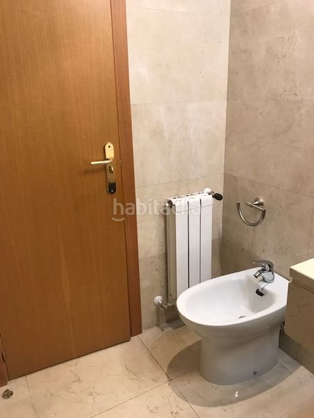 Foto f56f1523-8738-4f28-8071-f20878a659a9. Rent flat with heating parking pool in Sector B Boadilla del Monte