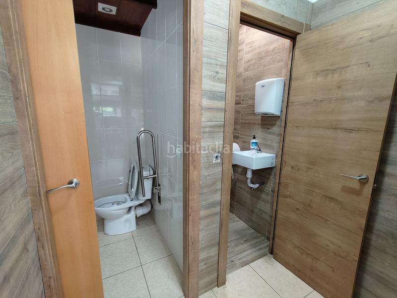 Foto 9055f24e-d425-4c55-9628-73f8eb8d4fc8. Local comercial a Centre-Platja Platja d´Aro