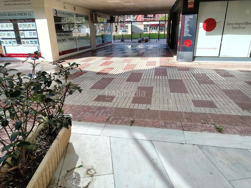 Foto fea17423-493b-4702-af6c-4ad4c0314c3a. Affitto locale commerciale in Centre-Platja Platja d´Aro