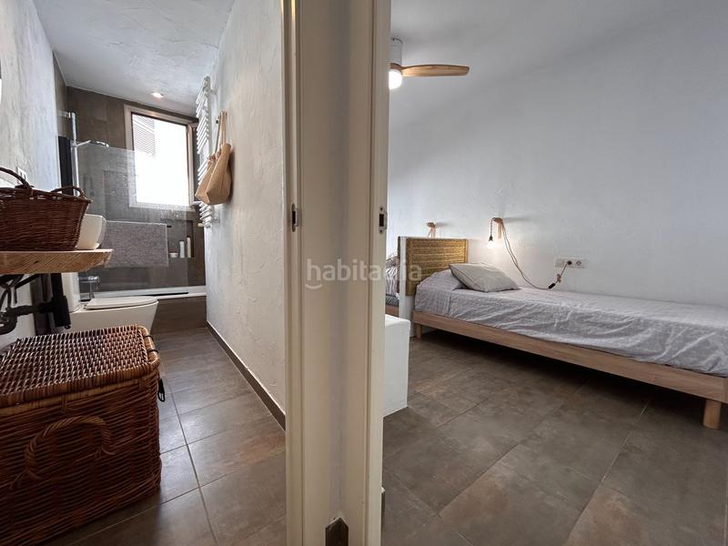 Foto 8f352d1e-9b91-4775-bd9c-e99ec2166d81. Masia amb calefacció a Eixample Sant Feliu de Guíxols