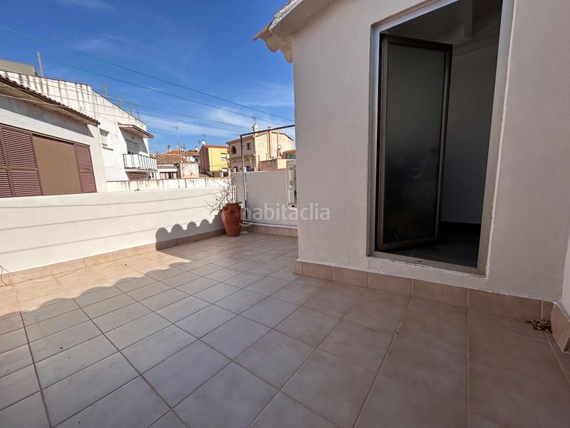 Foto de9d1267-c2a2-48e3-9cd2-2b51fcbf4d37. Masia amb calefacció a Eixample Sant Feliu de Guíxols