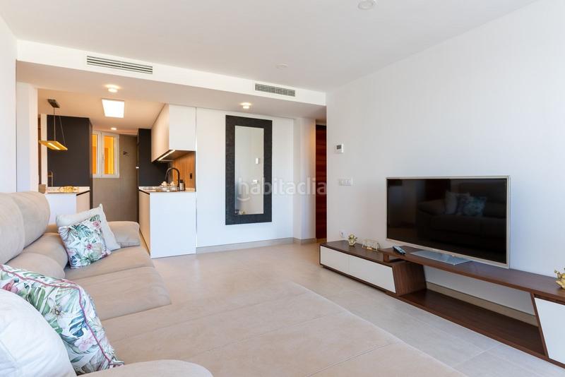 Foto 58ad8871-e2a6-41c4-8176-3545c58a4368. Piso apartment with sea and lake views for sale in e en Calp