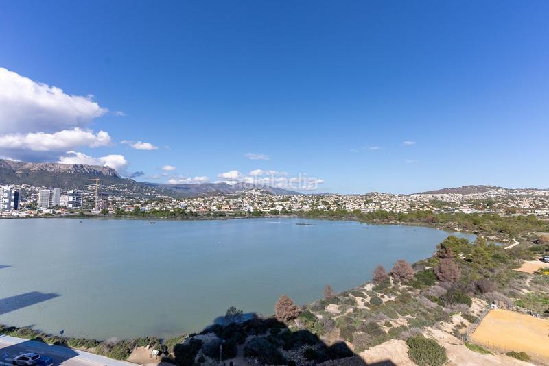 Foto c9df3819-7ca6-45b7-9b2d-0fd22ec16846. Piso apartment with sea and lake views for sale in e en Calp