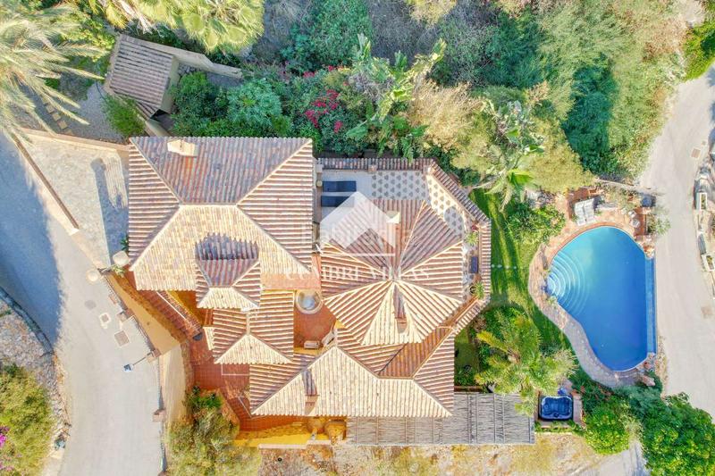 Foto 37ad2585-7a8b-4cb9-873d-fee7e179647b. Casa en Monte los Almendros - El Pargo - Costa Aguilera Salobreña