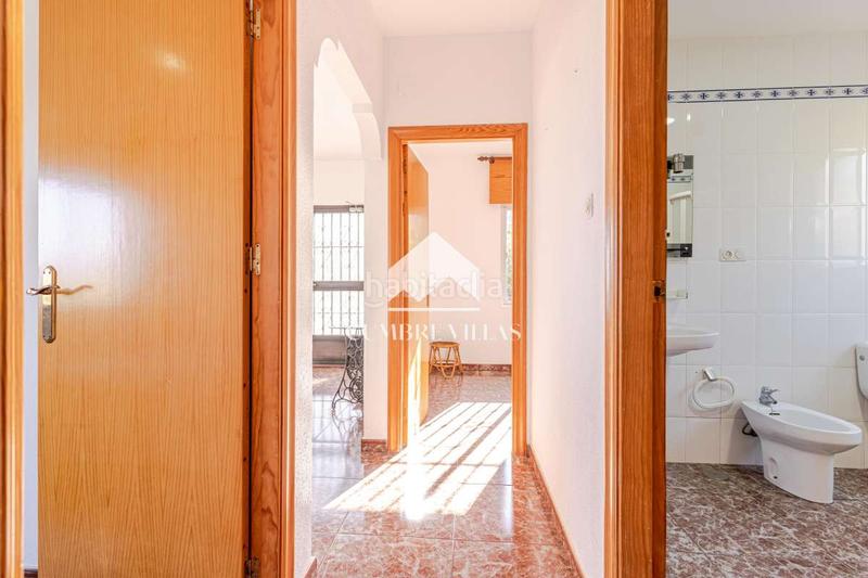 Foto 58be3958-501a-43c2-a467-140792f561ce. Masia amb aparcament a Motril ciudad Motril