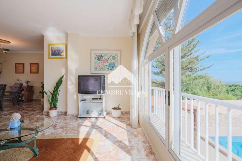 Foto 25b54ae1-739b-4ffe-9987-b28f64cbf355. Casale con parcheggio in Centro Salobreña