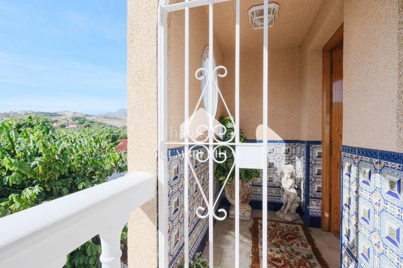 Foto 2d21599c-84d6-40e8-ba7a-bff8269a9e3e. Mas avec parking dans Centro Salobreña