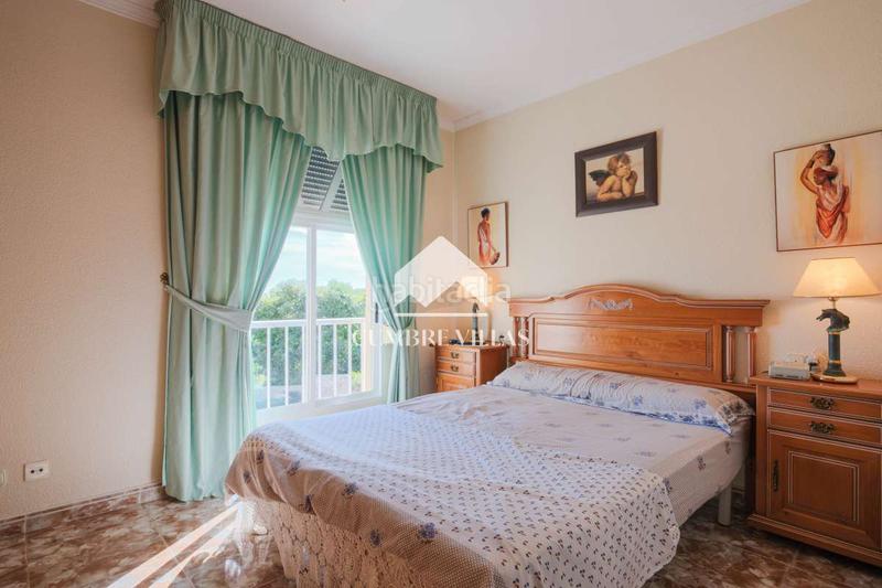 Foto 32573dc4-2e0e-45bf-a6fd-6abf704e61ac. Mas avec parking dans Centro Salobreña