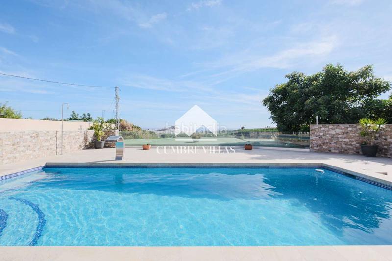 Foto 430fff1b-c7a9-4ebb-9ce9-88970e16783d. Mas avec parking dans Centro Salobreña