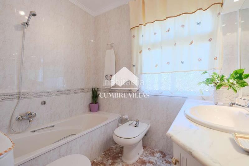 Foto 87b7185a-f38c-4af1-865b-fa3560e490c4. Mas avec parking dans Centro Salobreña