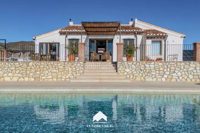 Foto 1af15edd-b709-4e3c-9497-706525927a27. Casa amb aparcament a Cotobro Almuñécar