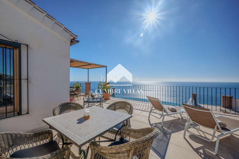 Foto 945baec2-fe65-41f9-afd9-f0c2232bb85b. Haus mit parking in Cotobro Almuñécar