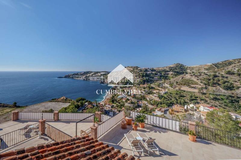 Foto f75dcd34-83dd-4ca6-aeaa-022e465f768c. Maison avec parking dans Cotobro Almuñécar