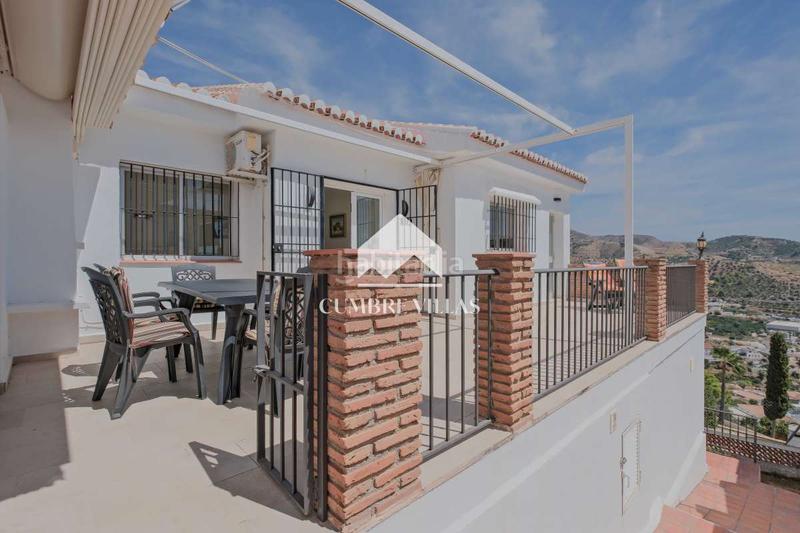 Foto 5a8988a4-1b6c-446f-a546-fc06fb63d653. Maison avec piscine dans Las Palomas Almuñécar