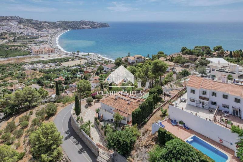 Foto e425c1ad-ab83-4ad4-be2d-675200205314. Maison avec piscine dans Las Palomas Almuñécar