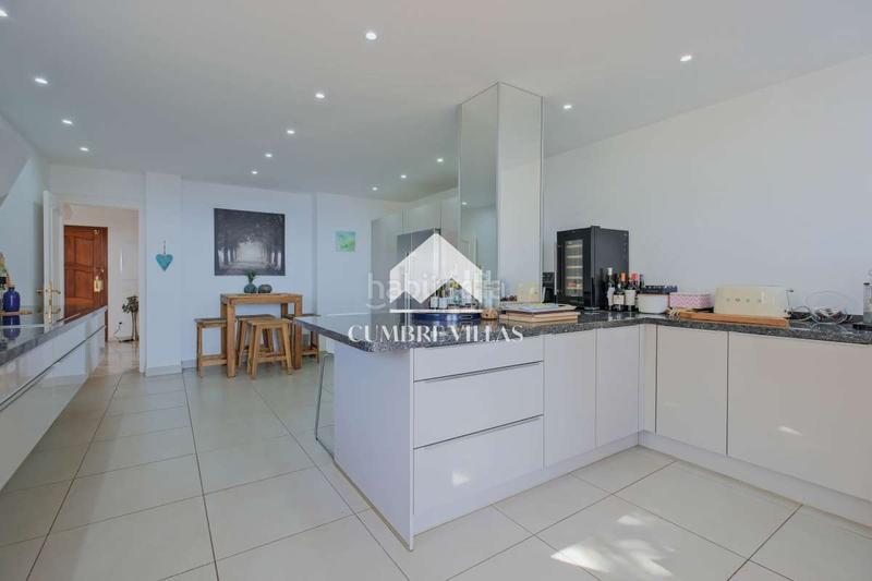 Foto f12bcf94-9c2e-4822-884b-e85bec9eda3b. Casa en Las Palomas Almuñécar