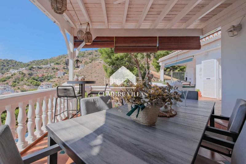 Foto 544ff337-7a4a-4c08-bafc-cc3452d693f9. House with parking in Las Palomas Almuñécar