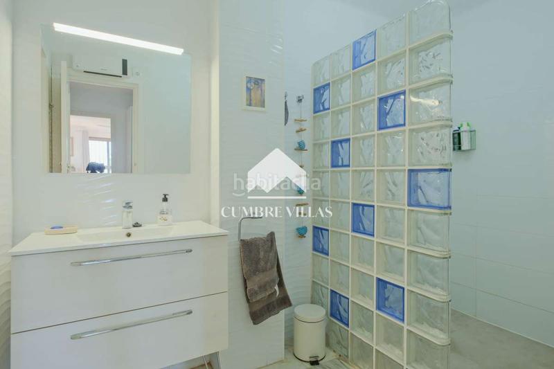 Foto 43b7ac74-444e-49c7-9b3e-7dbb50ded1c8. Maison avec parking dans Las Palomas Almuñécar