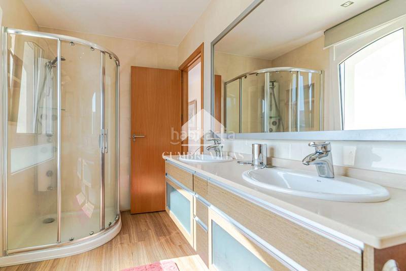 Foto 24dae4bd-d7f0-49ec-ab8c-a392c4db1270. Casa amb aparcament piscina a Velilla - Velilla Taramay Almuñécar