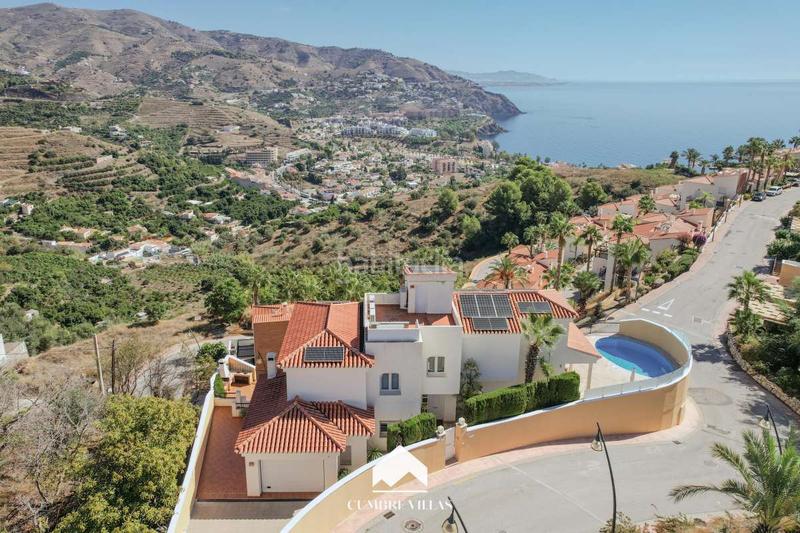 Foto c0ff4e94-3f05-4dcc-9e6d-0a5e68c5b4bf. Casa amb aparcament piscina a Velilla - Velilla Taramay Almuñécar