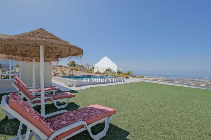 Foto 8ab308b6-6514-4660-8b36-d3c8605a6830. Masia a Vélez de Benaudalla