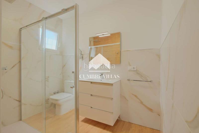 Foto d307b0d8-8713-4dc4-9ebf-0cdeb35aeb4e. Masia a Vélez de Benaudalla