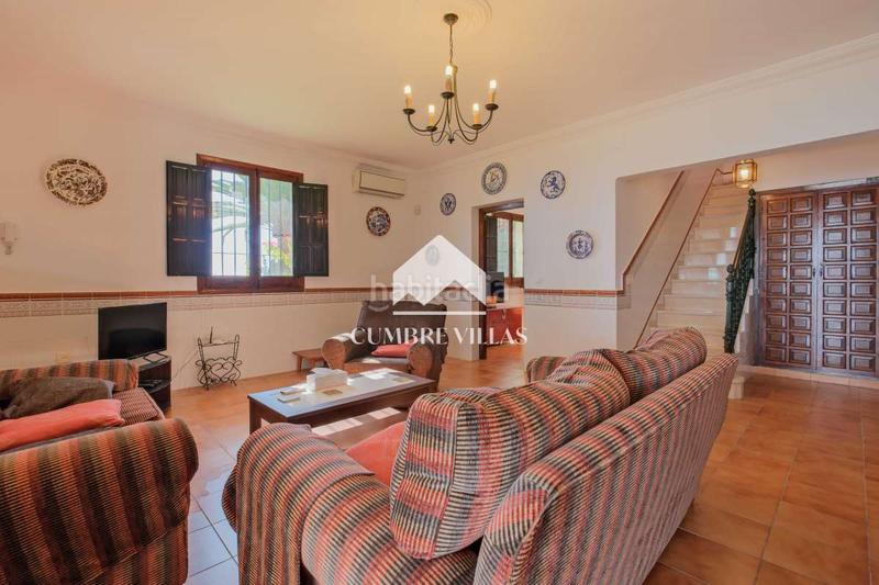 Foto 146a2c28-88b5-4029-bbda-a082da877fc1. Haus mit parking in Chaparil - Torrecilla - Punta Lara Nerja