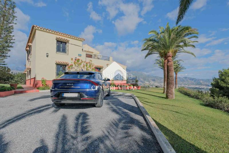 Foto 48a2dd81-a1dc-400c-b0ef-adb58a78b6e0. Haus mit parking in Chaparil - Torrecilla - Punta Lara Nerja