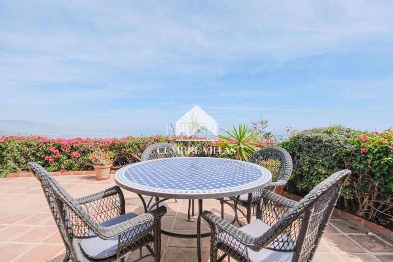 Foto 60d347b7-7e11-4251-86b6-b01067230975. Casa amb aparcament piscina a Monte los Almendros - El Pargo - Costa Aguilera Salobreña