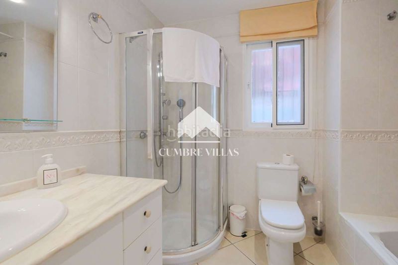 Foto 7c5bec5f-2753-4c08-91a3-7cd32f653e9c. Casa amb aparcament piscina a Monte los Almendros - El Pargo - Costa Aguilera Salobreña