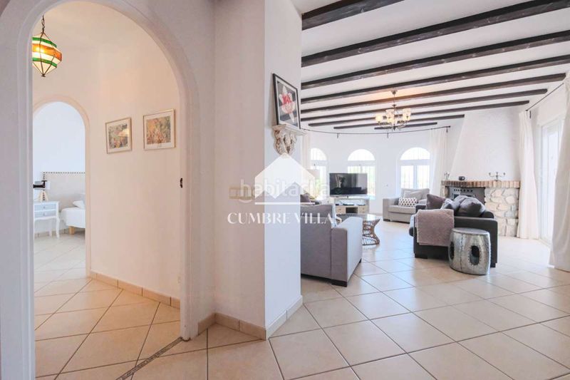 Foto f76d2636-ad33-4cd5-a0c8-efb41707e42d. Casa amb aparcament piscina a Monte los Almendros - El Pargo - Costa Aguilera Salobreña