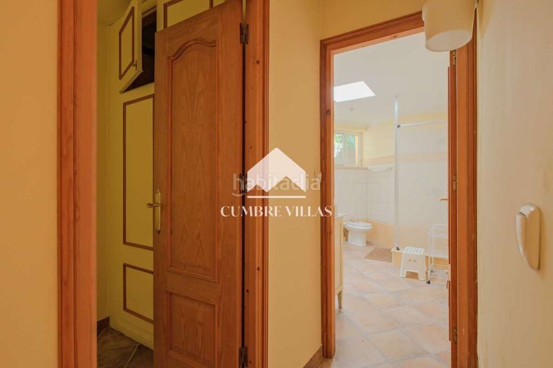 Foto 058f2942-a3cf-4988-8318-4fb35f13f460. Casale con parcheggio in Velilla - Velilla Taramay Almuñécar