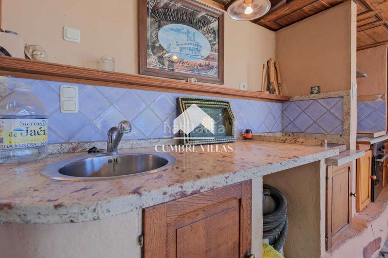 Foto a144867d-9628-4309-9ce1-05e892d49d76. Casale con parcheggio in Velilla - Velilla Taramay Almuñécar