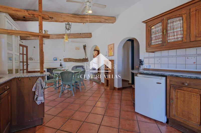 Foto ab3feffe-52dc-4cd0-9e23-446de9123b94. Casale con parcheggio in Velilla - Velilla Taramay Almuñécar