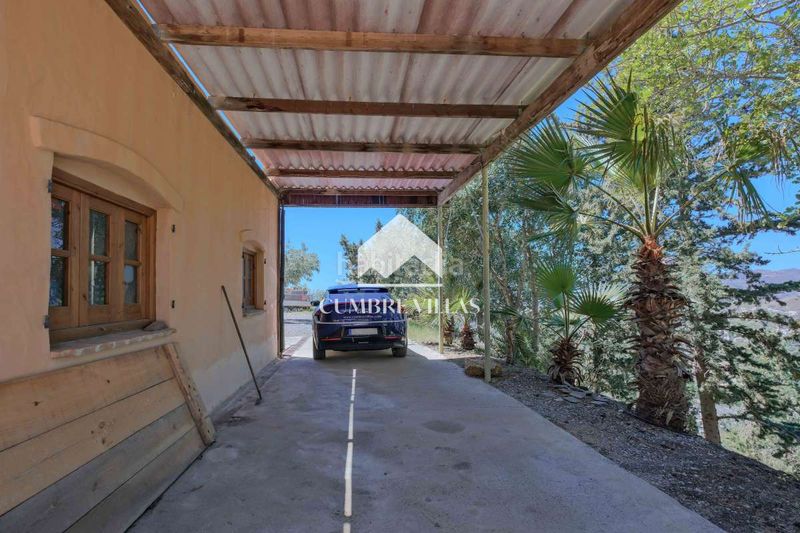 Foto e659b9b3-5885-4772-894f-af15174c9508. Casale con parcheggio in Velilla - Velilla Taramay Almuñécar