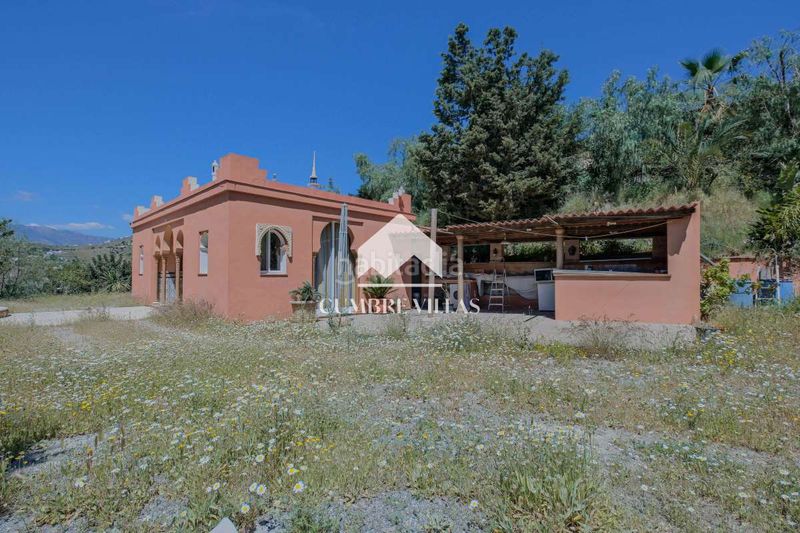 Foto e7b6f1d9-cbb4-4b08-8750-2679805fe16c. Casale con parcheggio in Velilla - Velilla Taramay Almuñécar