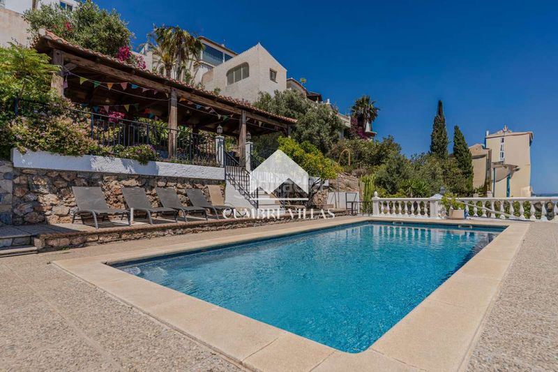 Foto 3afdeb3f-b645-475f-ab92-abb6a86bf1a0. Casa amb aparcament piscina a Monte los Almendros - El Pargo - Costa Aguilera Salobreña