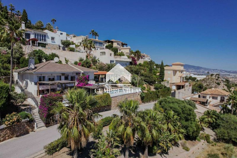Foto 56047429-1198-47e9-b33d-79f878b1150b. Casa amb aparcament piscina a Monte los Almendros - El Pargo - Costa Aguilera Salobreña